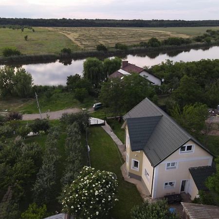 Family Home, Near Therme/Airport/ Lake, Balotesti Caciulati Exterior foto
