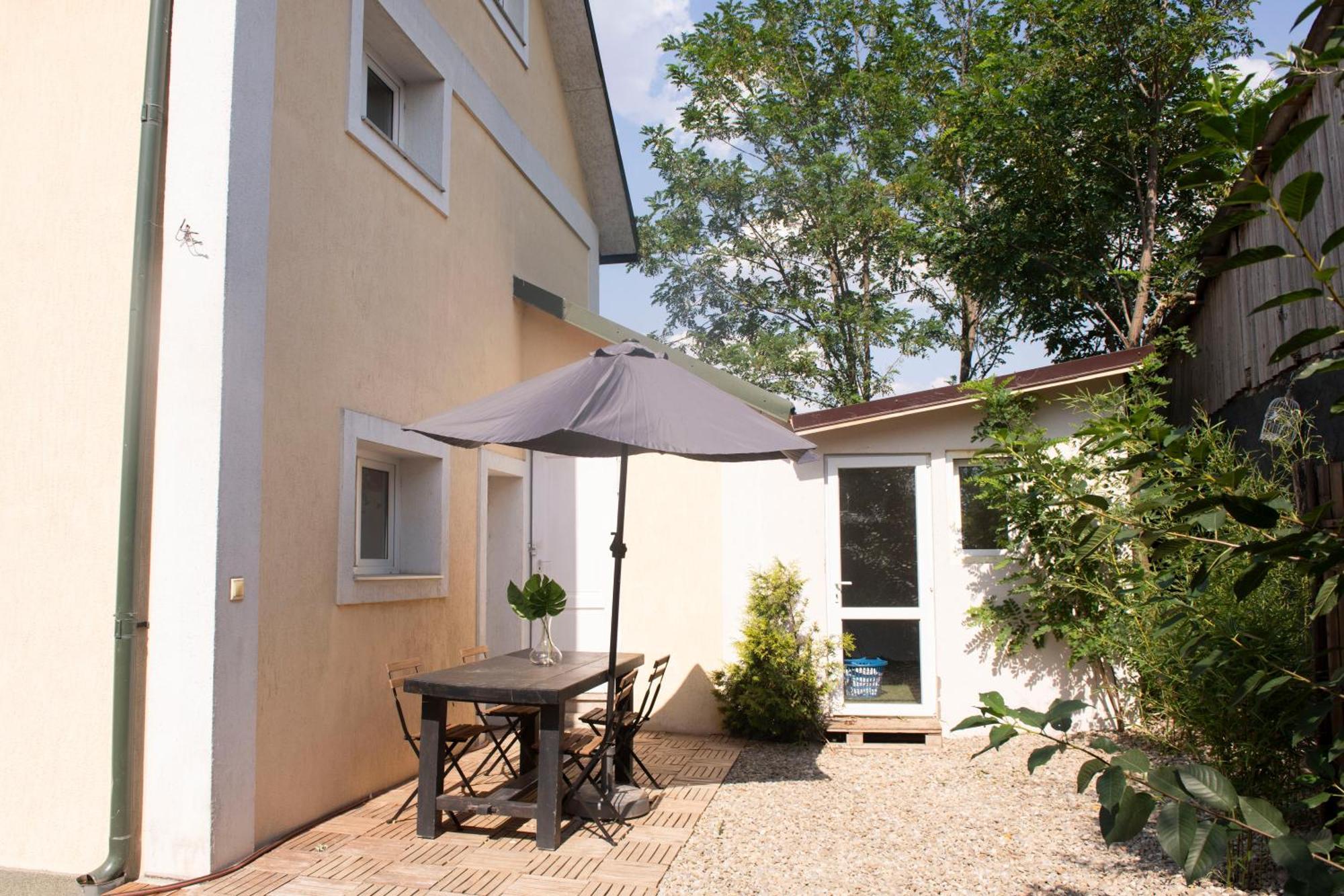 Family Home, Near Therme/Airport/ Lake, Balotesti Caciulati Exterior foto